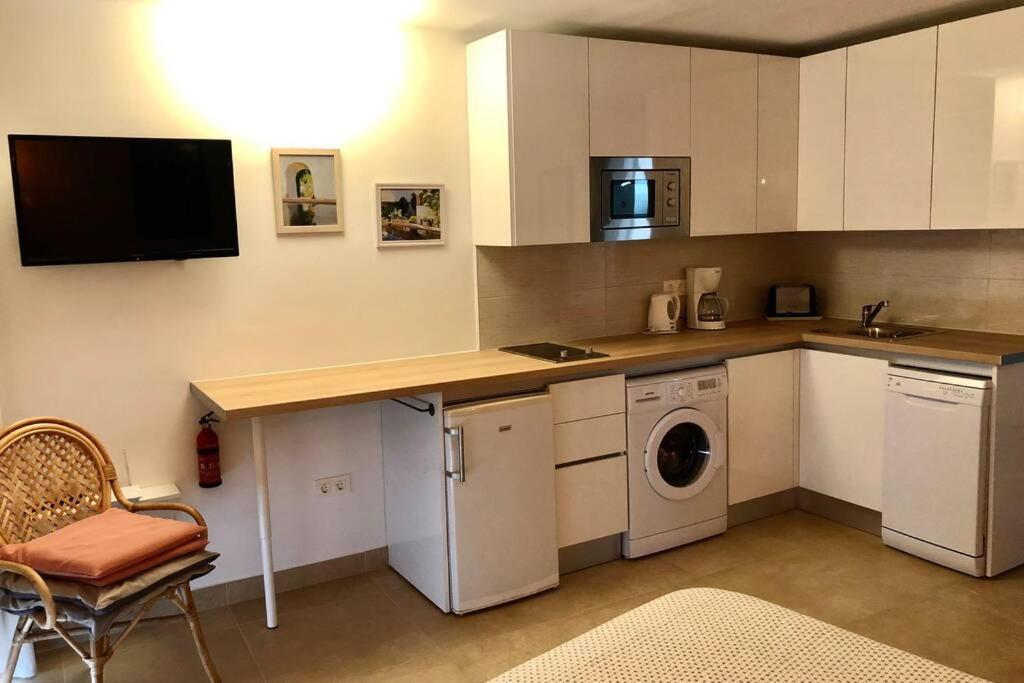 Modern & Spacious Studio Isla, Puerto Del Carmen Tias Exterior photo